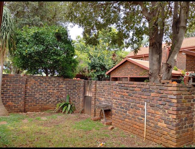 1 Bedroom Smart Loft Townhouse